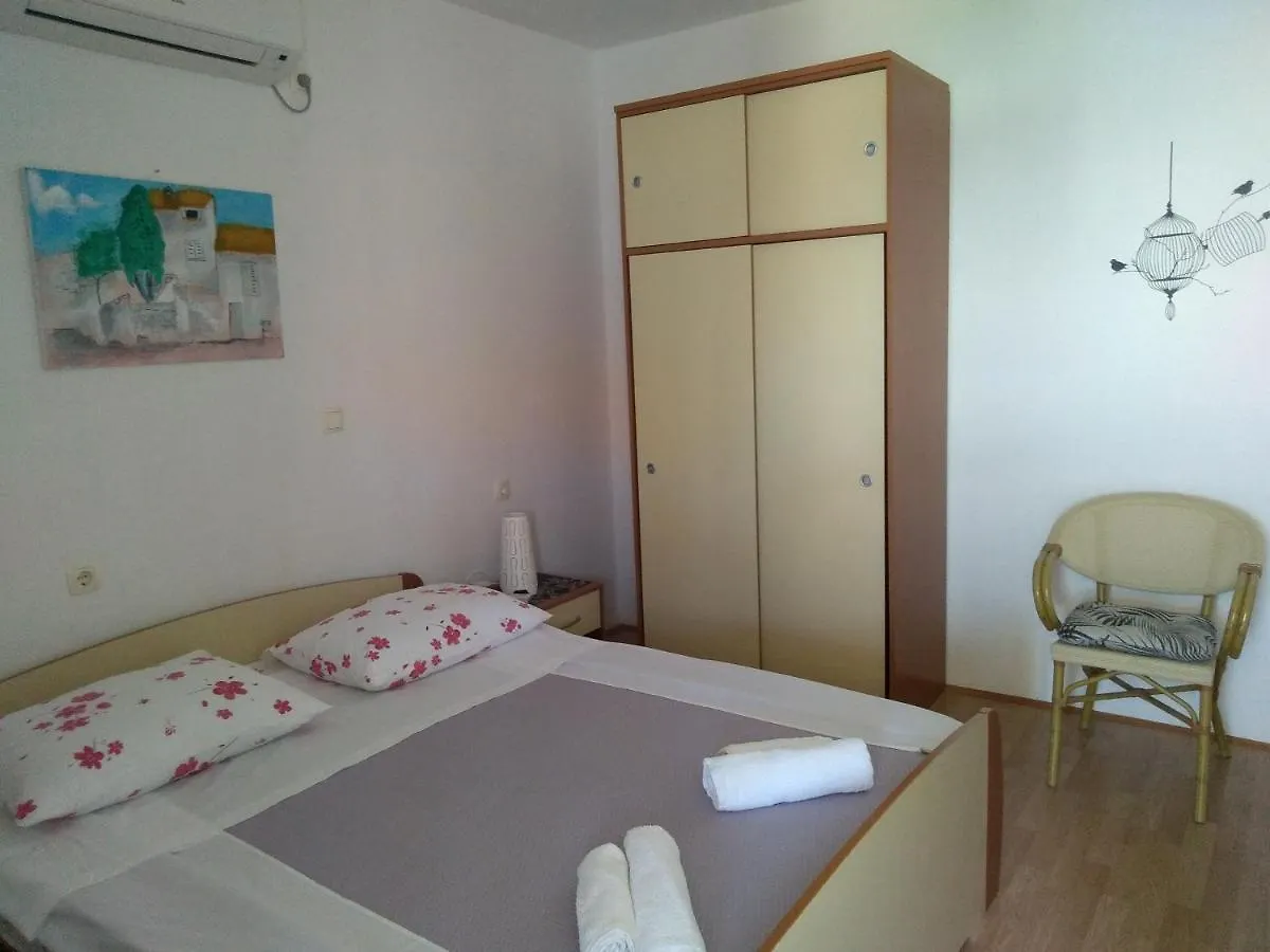 Apartments Kampor Damira Rab Town