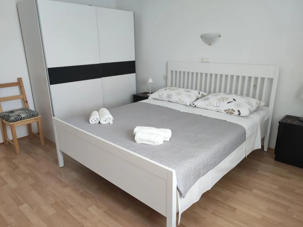 Apartments Kampor Damira Rab Town Croatia