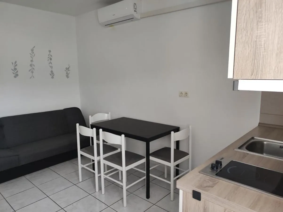 Apartments Kampor Damira Rab Town