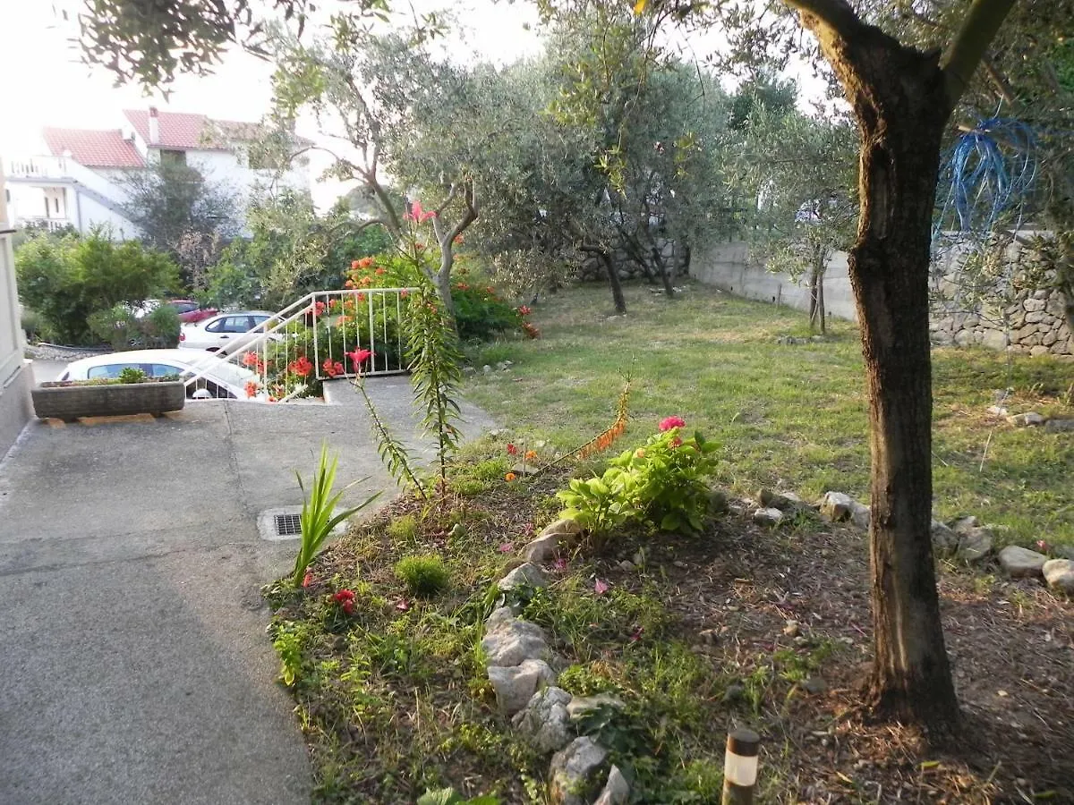 Apartments Kampor Damira Rab Town